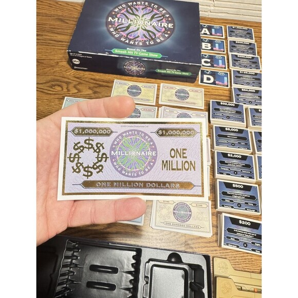 Who Wants To Be A Millionaire Trivia Family Board Game Good Conditions - Picture 11 of 13